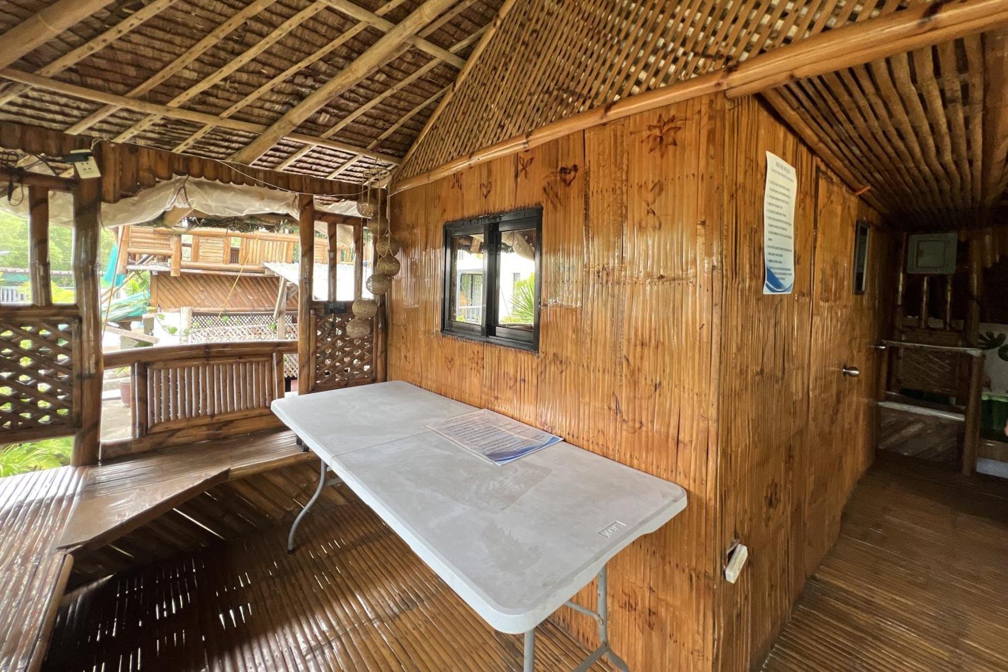Lover'S Point Beach Front Resort ลีอัน ภายนอก รูปภาพ